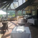 Hotel Chateau De Salles