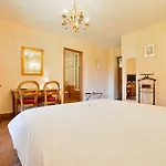 Chateau De Salles Hotel