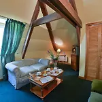 Chateau De Salles 4*