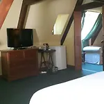 Chateau De Salles Hotel 4*