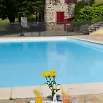 Hotel Chateau De Salles