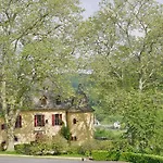 Hotel Chateau De Salles