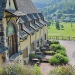 Hotel Chateau De Salles