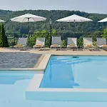 Hotel Chateau De Salles