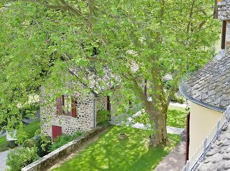 Chateau De Salles Hotel