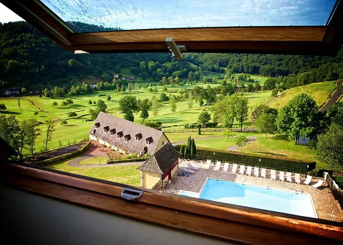 Chateau De Salles Vézac