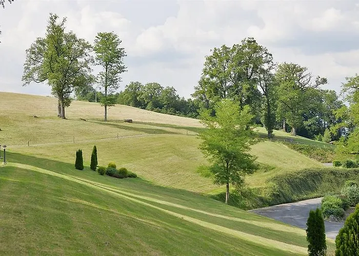 Chateau De Salles Hotel