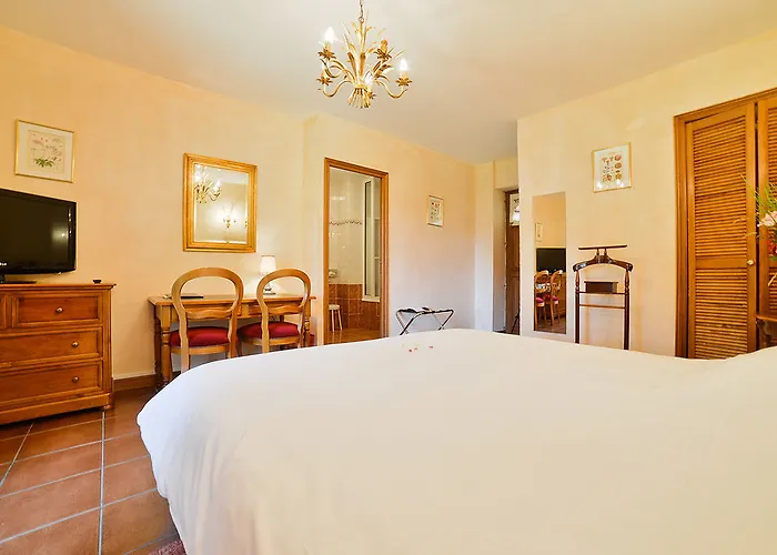 Chateau De Salles Hotel