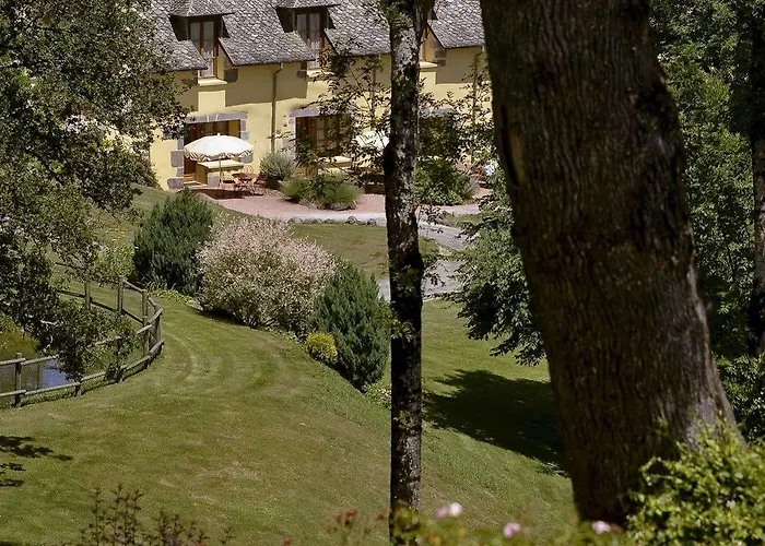 Chateau De Salles Hotel