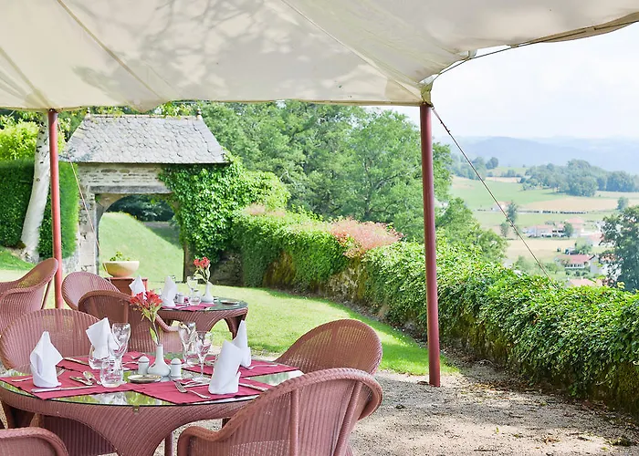 Chateau De Salles Vézac